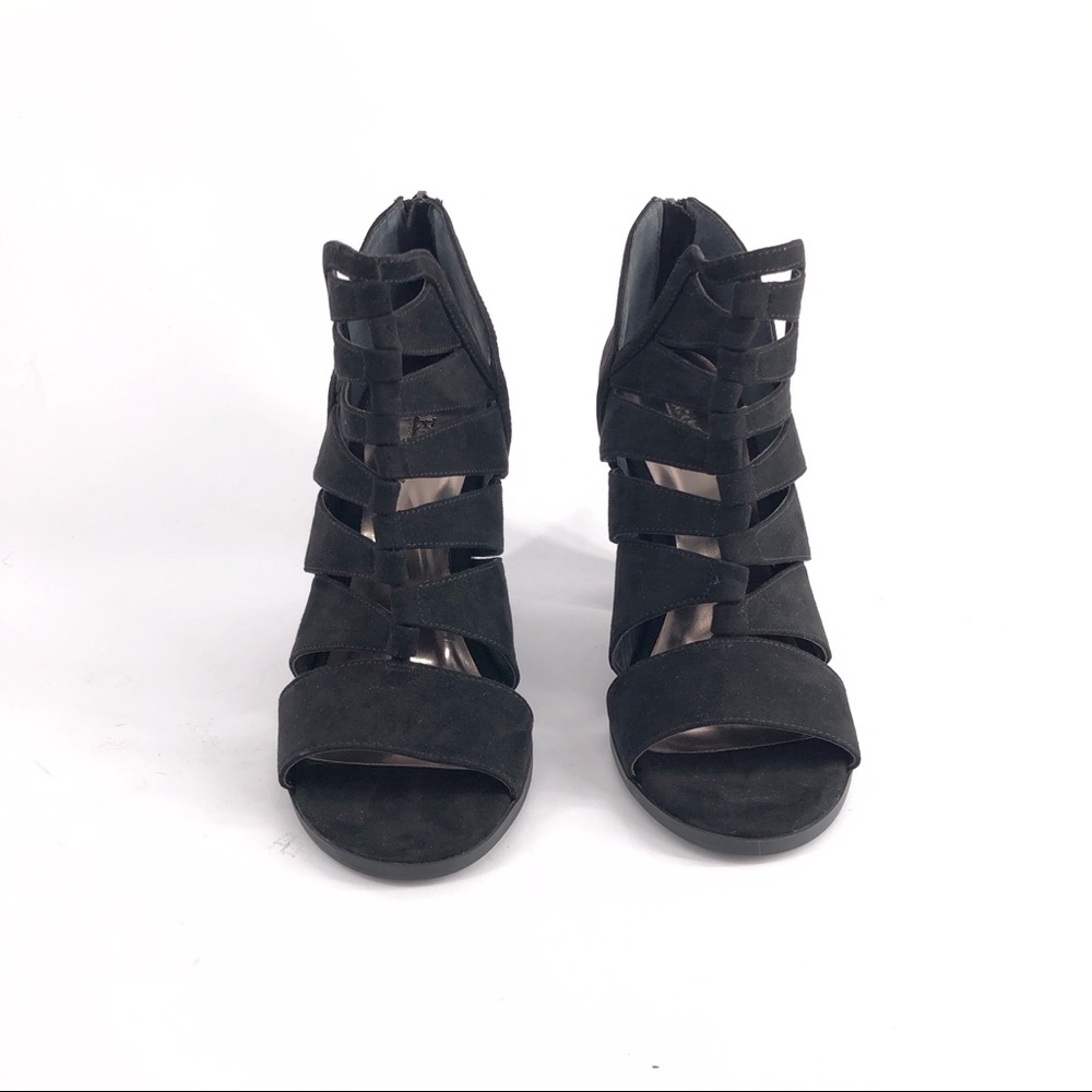 Carlos Santana | Solera Cutout Sanda Booties - Picture 2 of 7